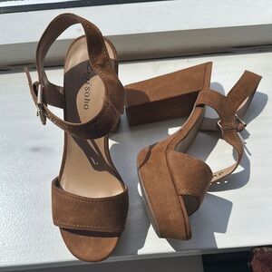 Zigi Soho Brown Platform Shoes